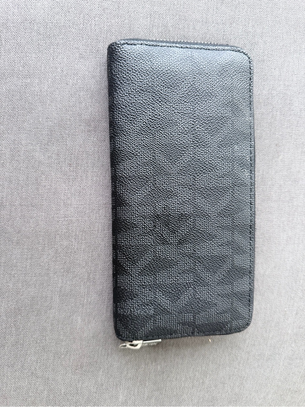Michael Kors Black Zip-Around Card Wallet with Signature Plate - Picture 2 of 3